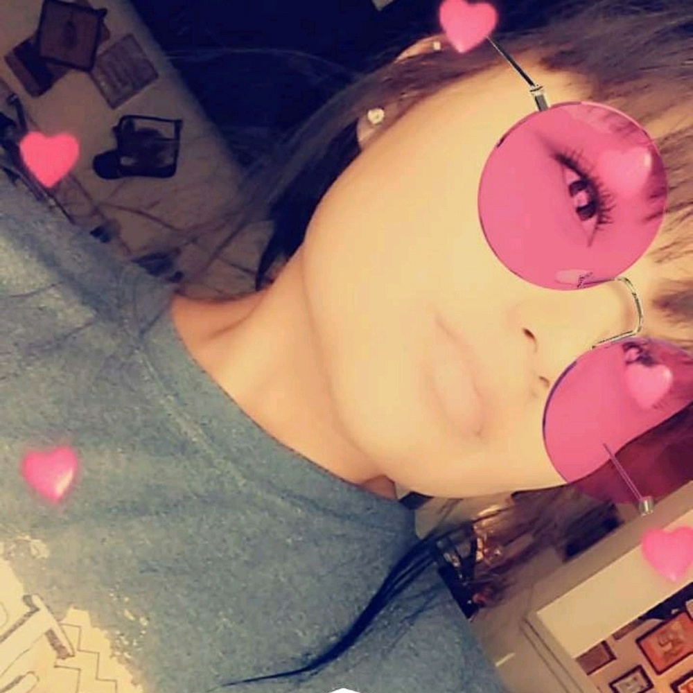 Meet your Posher, Breanna